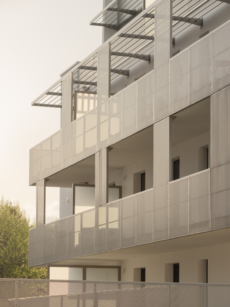 Logements collectifs, Activités 7