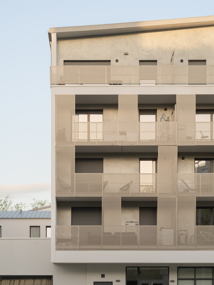 Logements collectifs, Activités 6