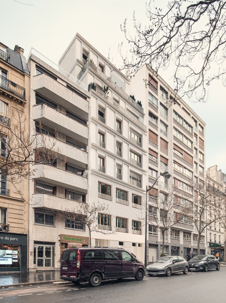 Logements collectifs et local d'activité 1