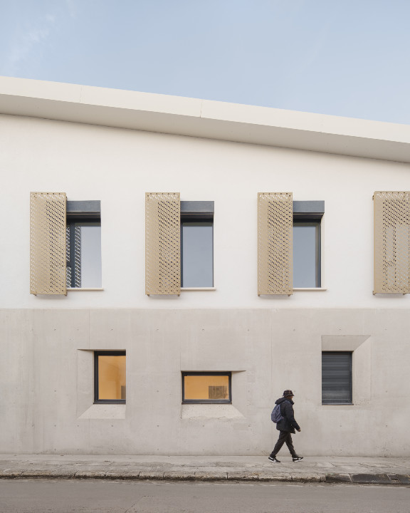 Unité d'hébergement d'urgence et locaux du SAMU Social 1